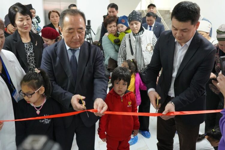 🤩 Бүгүнкү күндө ден соолугунун мүмкүнчүлүгү чектелген балдар үчүн «Келечек» реабилитациялык борборунда «Тыныгуу» кызматы ачылганын кубануу менен билдиребиз.